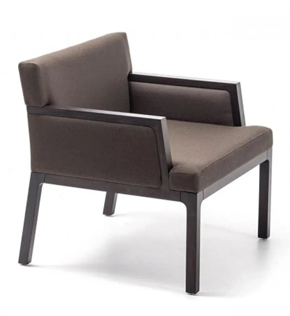 flux-lounge-chair-by-bross-772660.jpg
